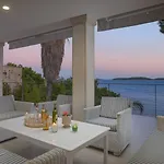 Villa Luxury Beachfront Anemos Hvar With Pool
