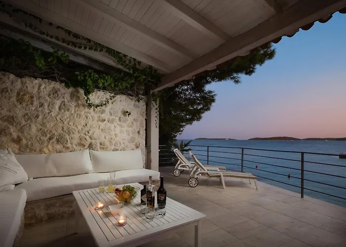 Villa Luxury Beachfront Anemos Hvar With Pool *