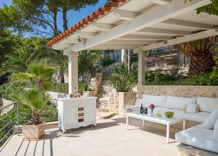 Luxury Beachfront Anemos Hvar With Pool Villa *