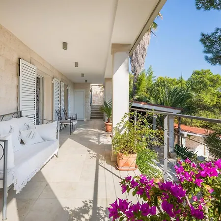 Luxury Beachfront Anemos Hvar With Pool فيلة