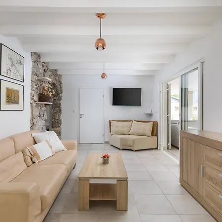 فيلة Luxury Beachfront Anemos Hvar With Pool هفار