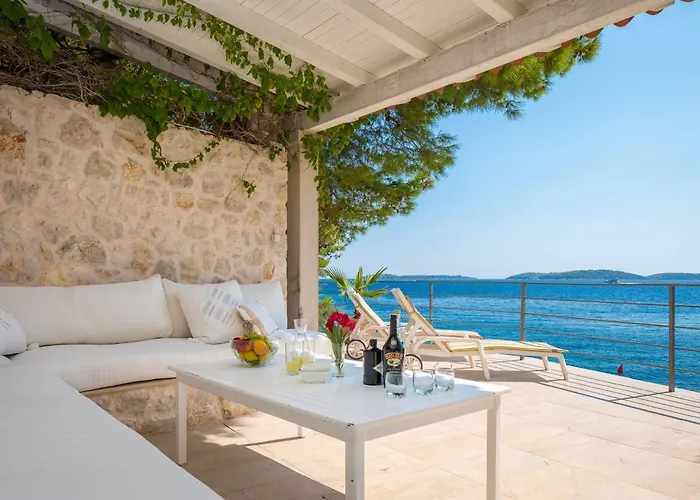 Vila Luxury Beachfront Anemos Hvar With Pool Hvar Town