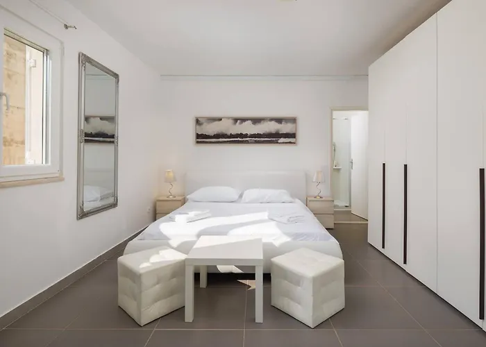 Luxury Beachfront Anemos Hvar With Pool *