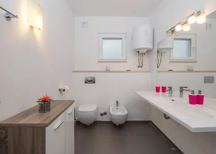 Villa Luxury Beachfront Anemos Hvar With Pool Hvar Town